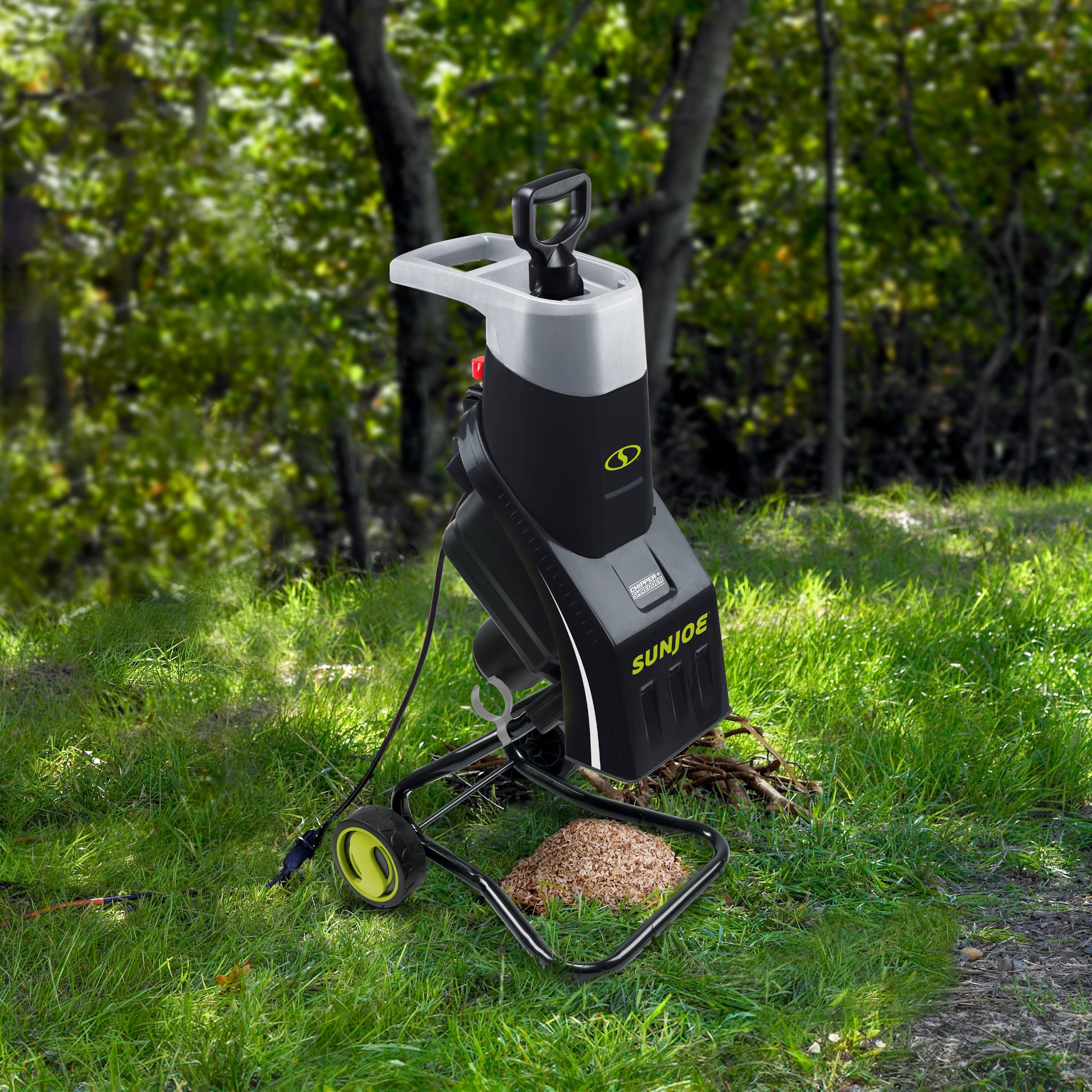 Sun Joe CJ601E Electric Wood Chipper | 16:1 Reduction | 14-Amp | 1.5-inch Max Cutting Diameter - Image 11